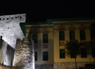 The History of the Seraglio and the Fate of Sultans